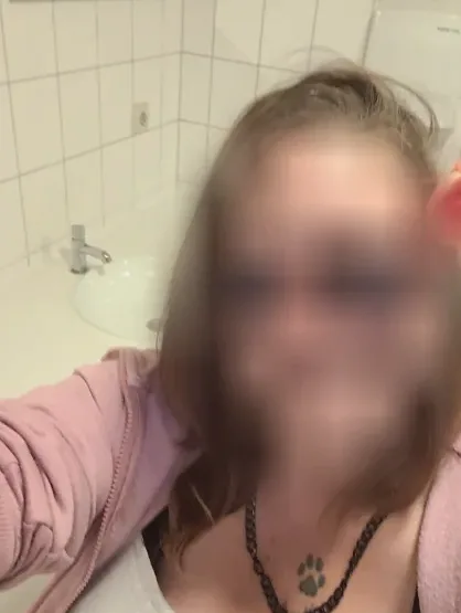 Josefina, 33